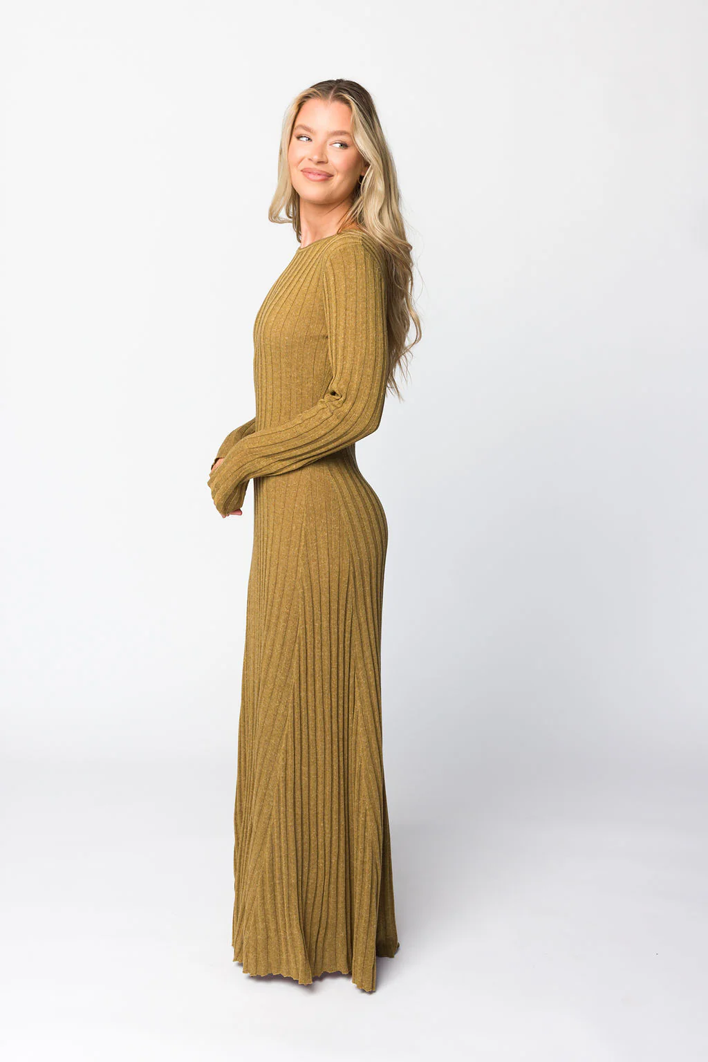 Serena Ribbed Knit Maxi Dress in Brown - Fashionser