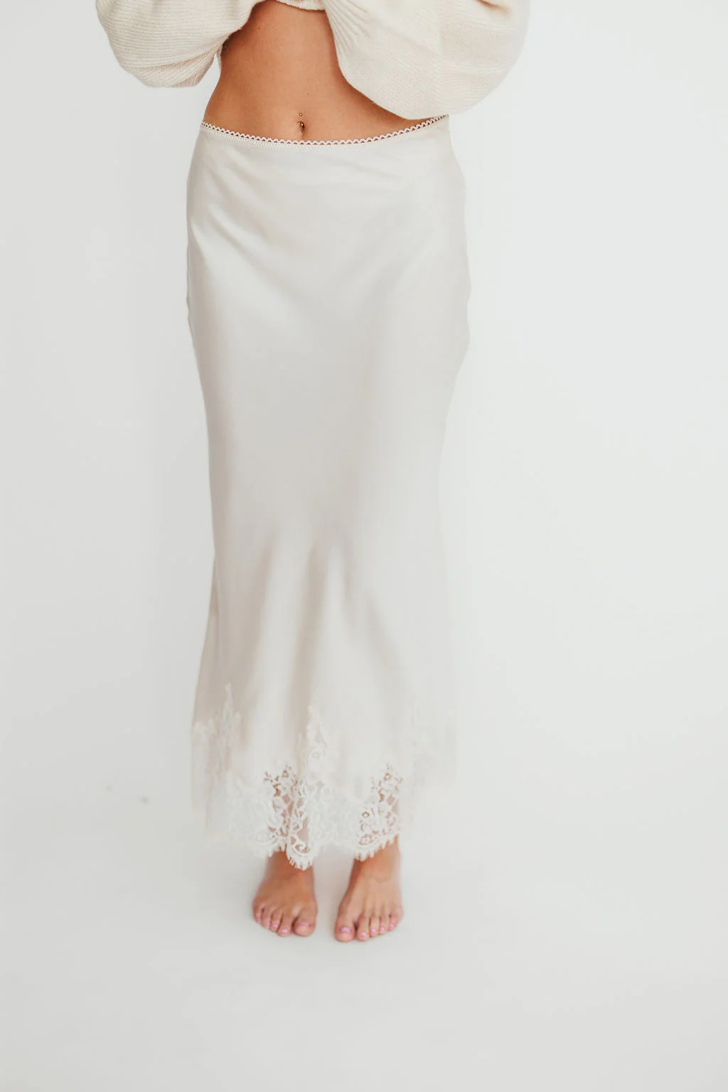 Isabelle French Lace Midi Skirt in Ivory - Fashionser