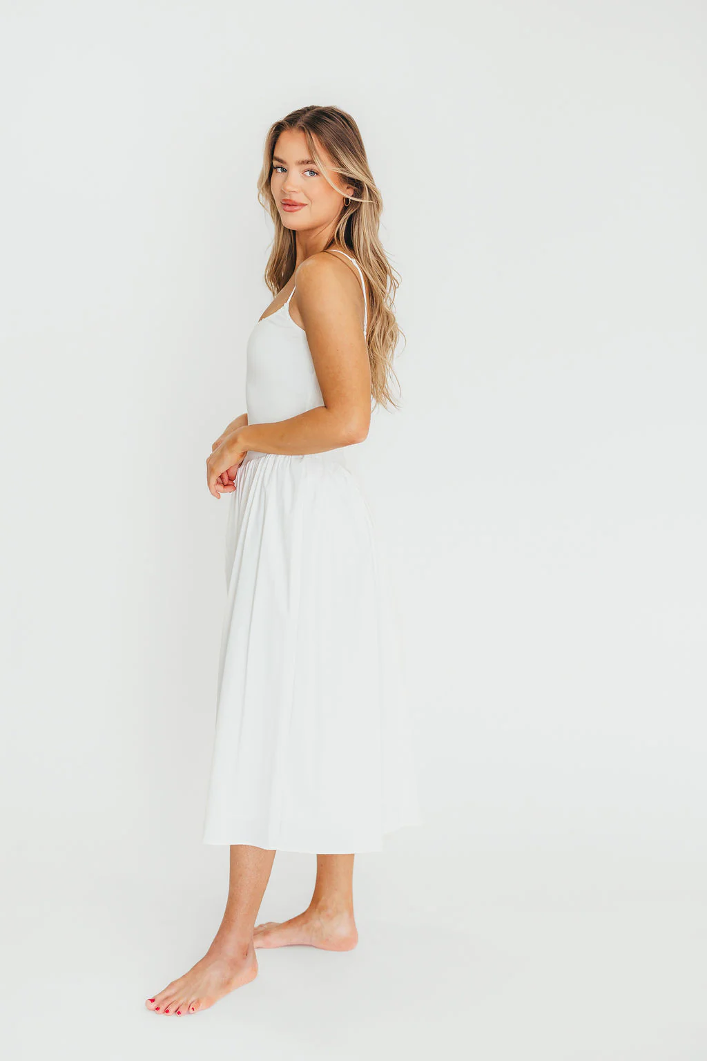 Lucy Midi Dress in White - Fashionser