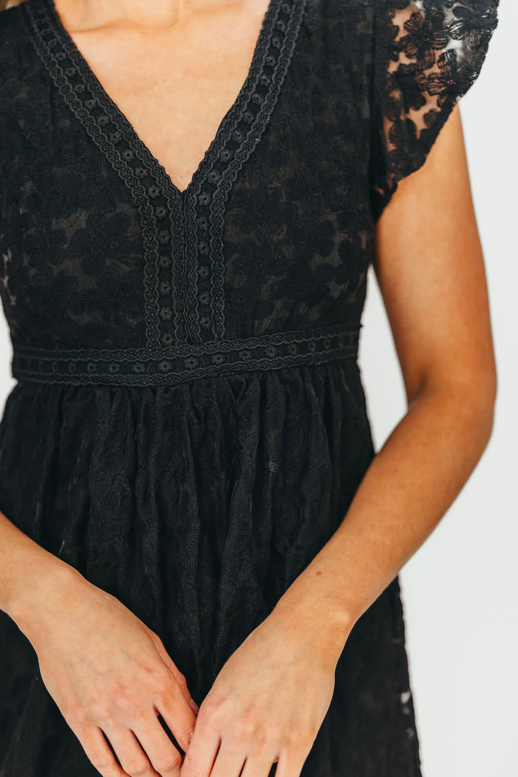 Cleo Lace-Trimmed Maxi Dress in Black - Fashionser