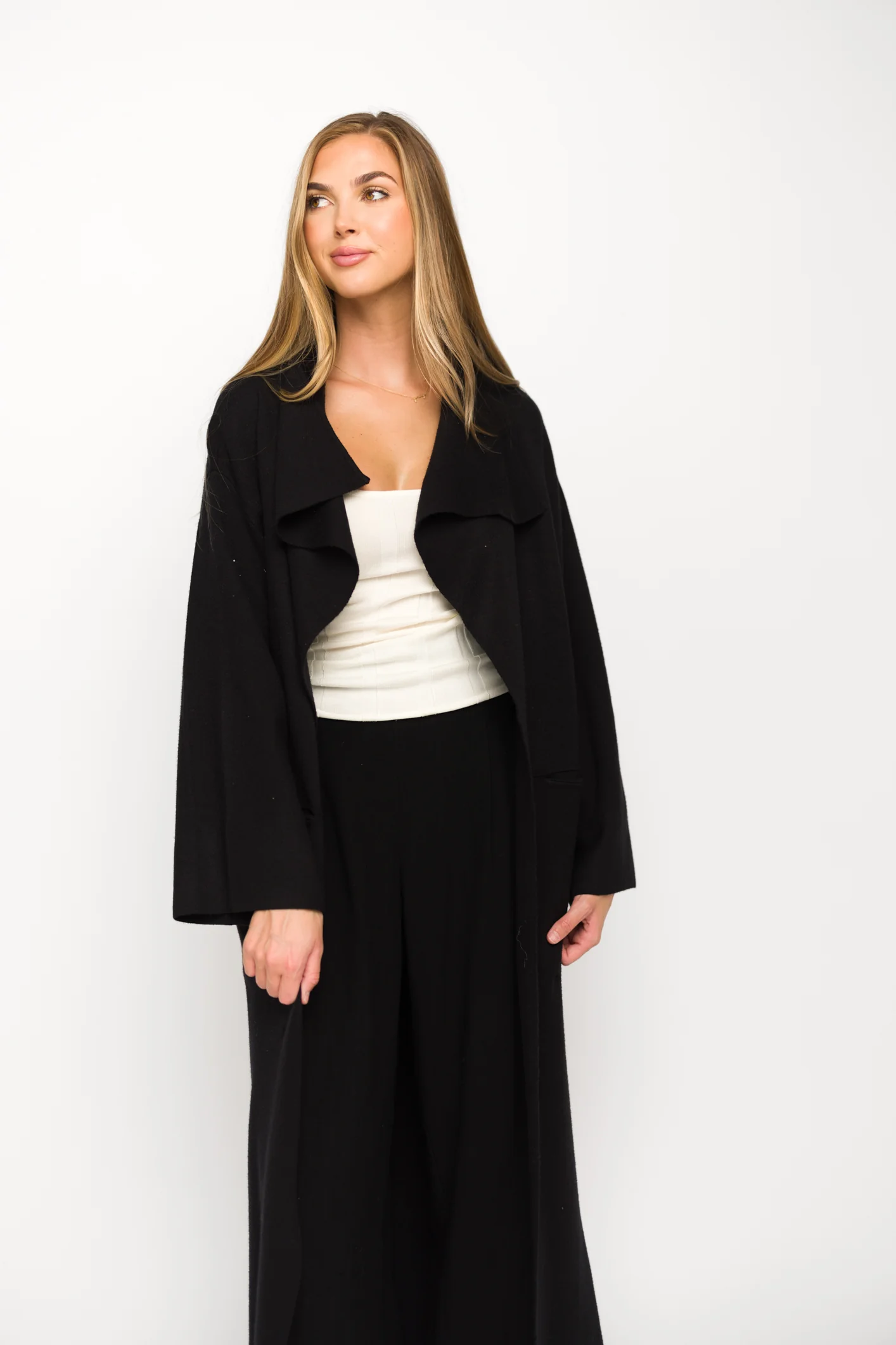 Elsa Sweater Coat in Black - Fashionser