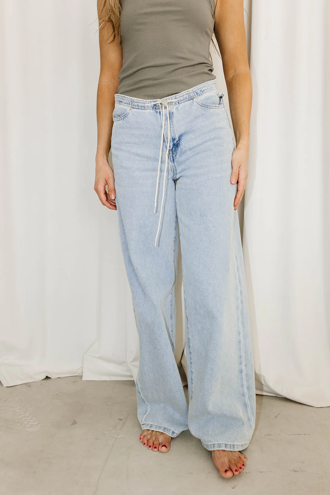 Jade Drawstring Wide Leg Jean in Cast Off - Fashionser