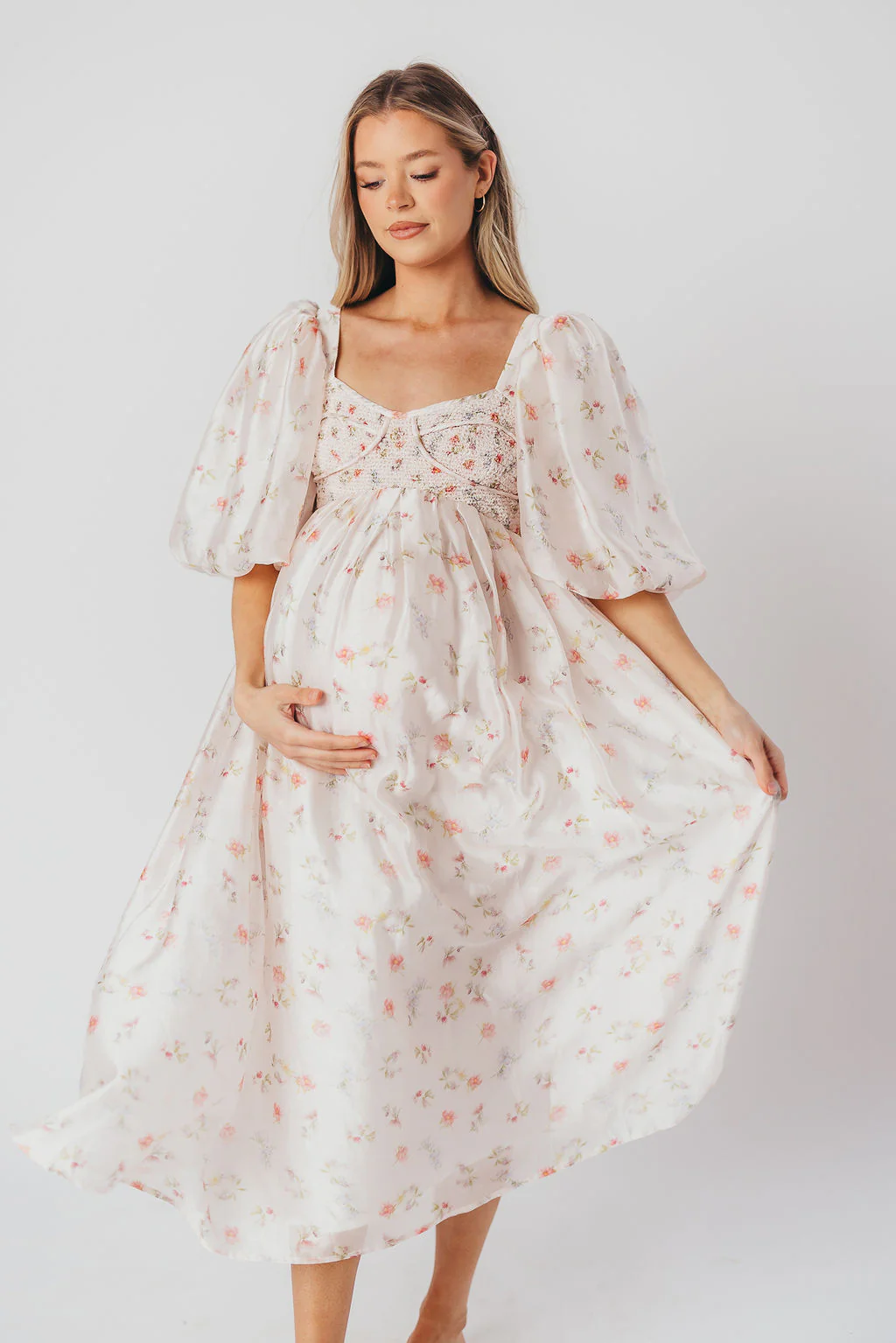 Harlow Maxi Dress in Tiny Pink Floral - Bump Friendly & Inclusive Sizing (S-3XL) - Fashionser