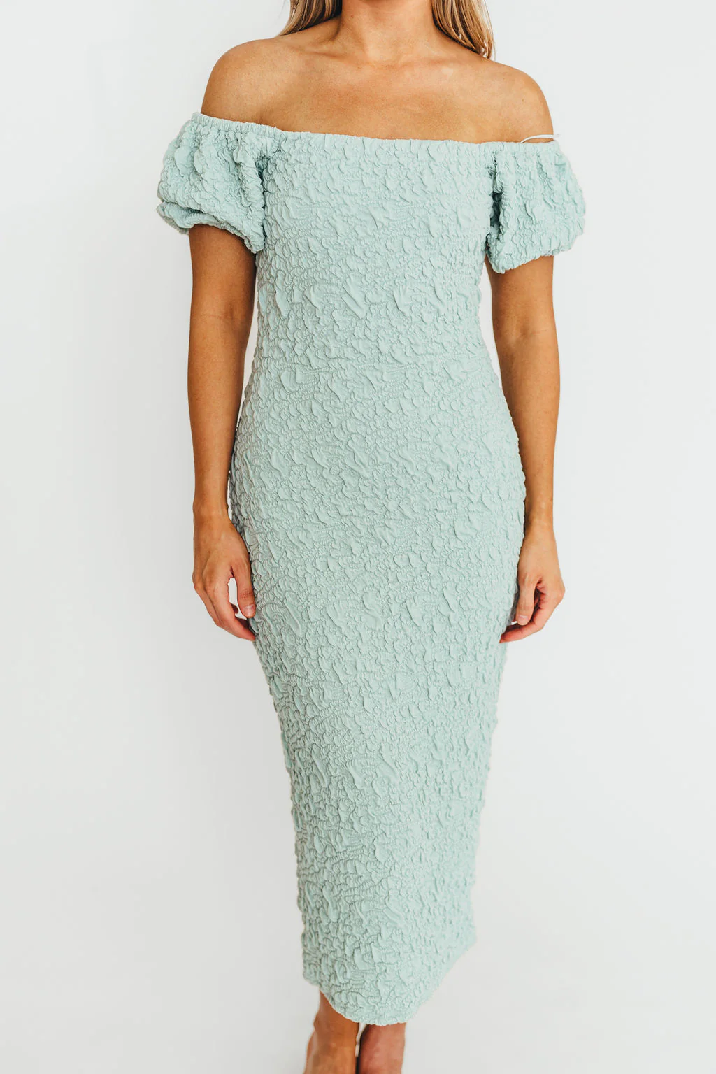 Blakeley Textured Midi Dress in Seafoam- Bump Friendly & Inclusive Sizing (S-3XL) - Fashionser