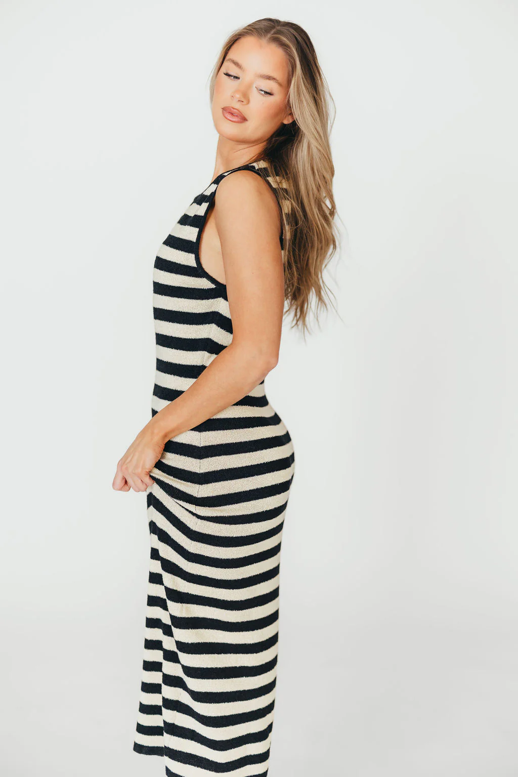 Elsie Knit Midi Dress in Black/Natural Stripe - Fashionser