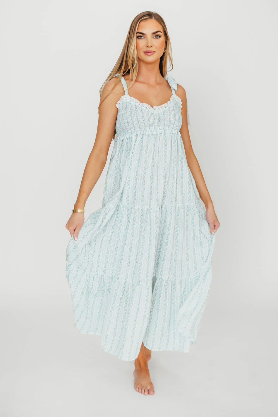 Vivienne Maxi Sundress in Ivory/Blue Floral - Fashionser