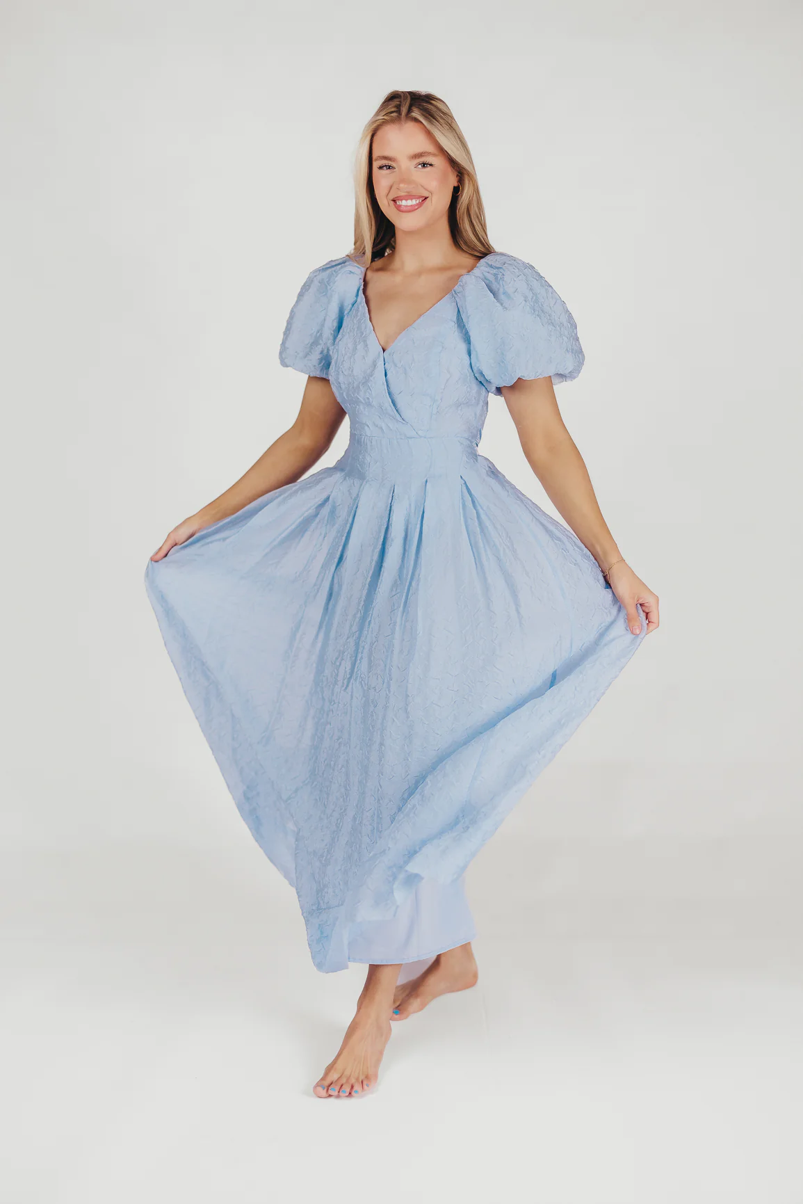 ASTR Linette Jacquard Midi Dress in Blue - Fashionser