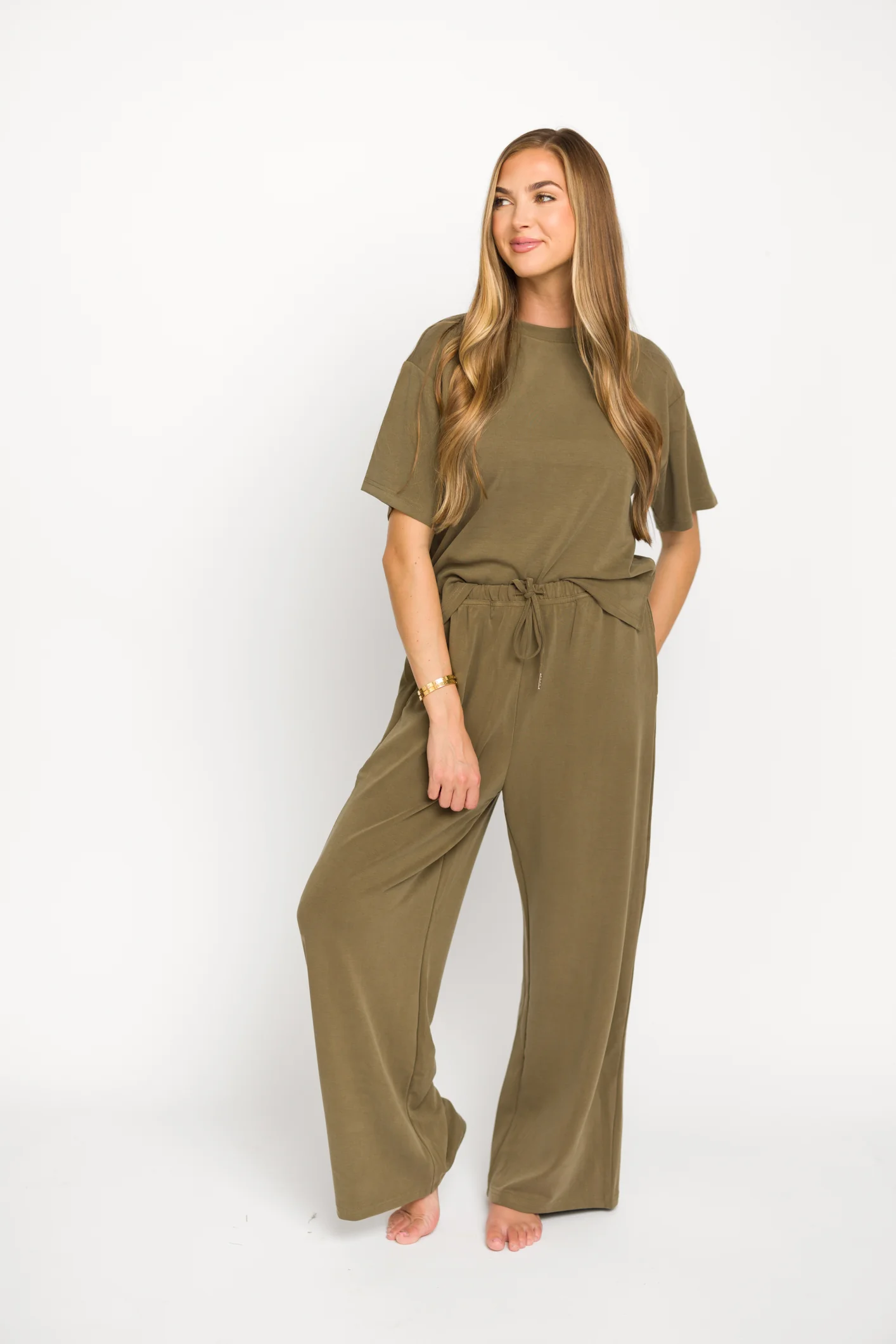 Macy Loose Fit T-Shirt and Wide Leg Pant Set in Sage - Fashionser