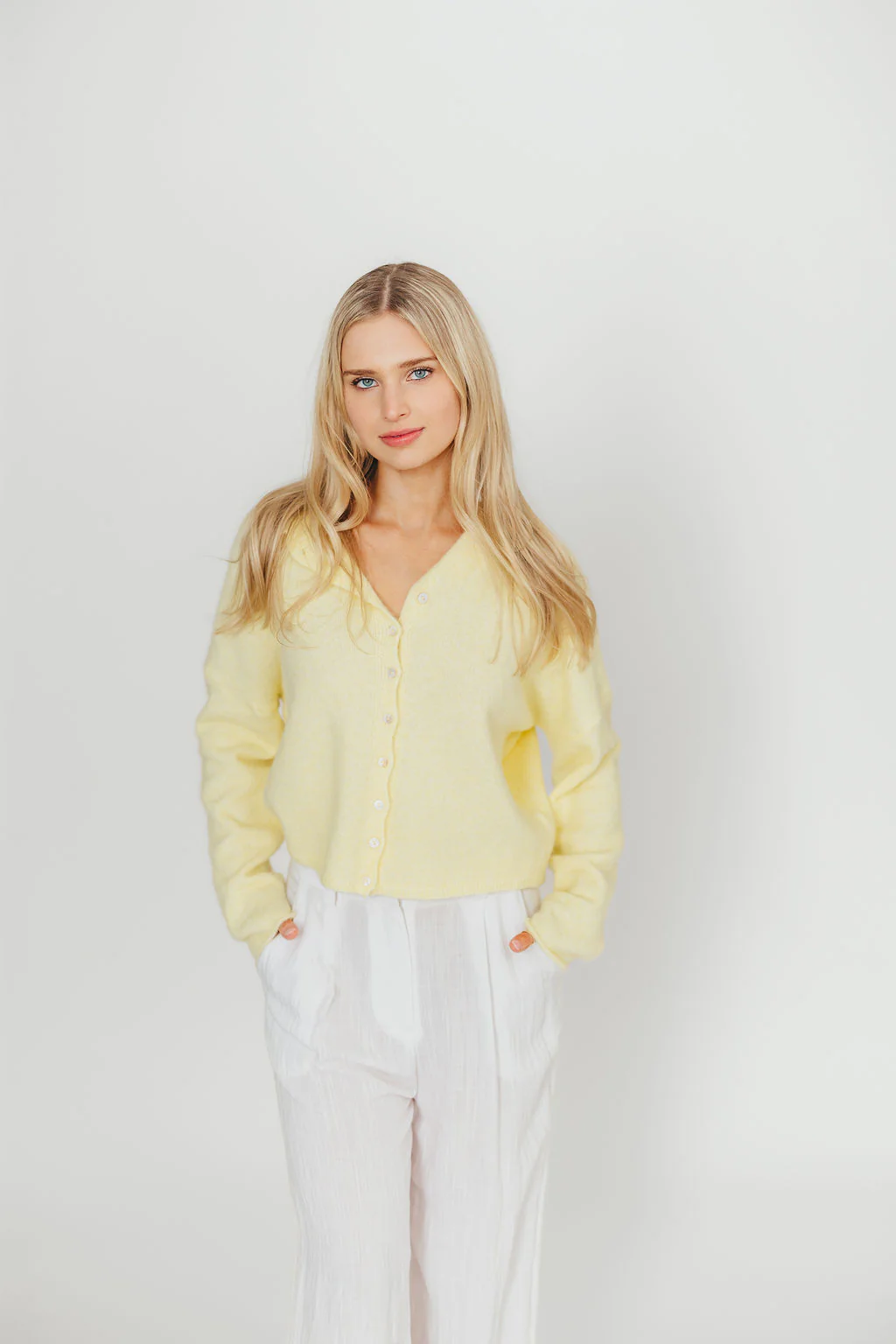 Piper Cardigan in Butter - Fashionser