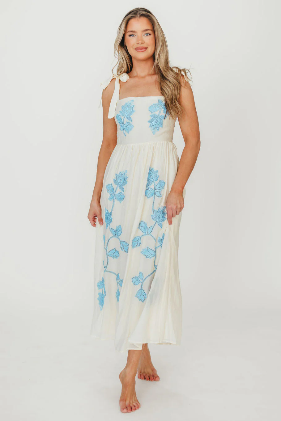 Clementine Embroidered Midi Dress in Cream/Light Blue - Fashionser