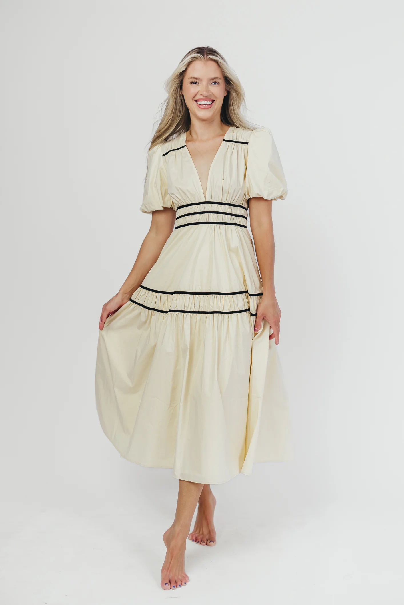 Bradley Puffed Sleeve Tiered Maxi Dress in Cream/Black - Fashionser