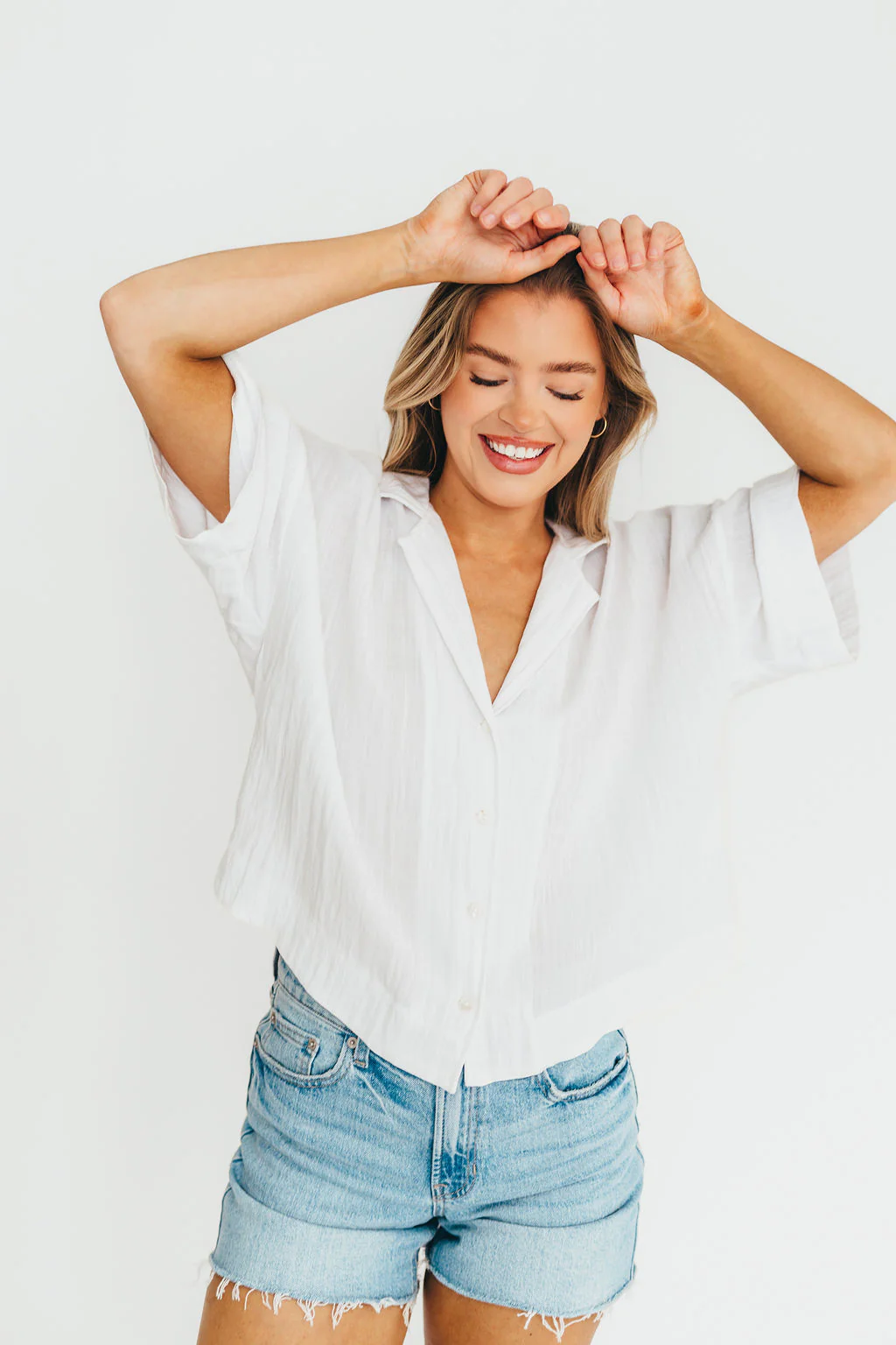 Sarah Top in White - Fashionser