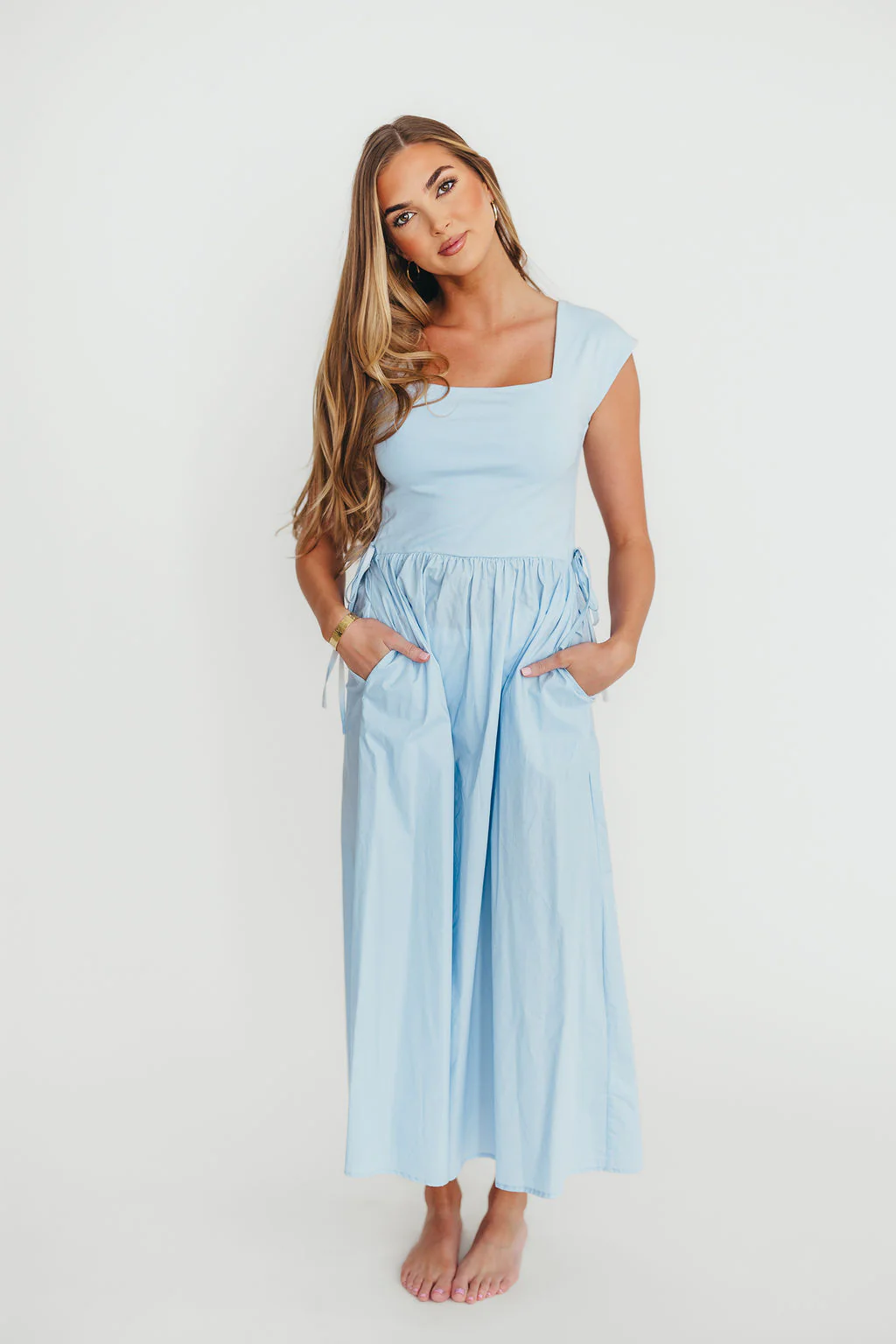 Delia Midi Dress in Blue - Fashionser