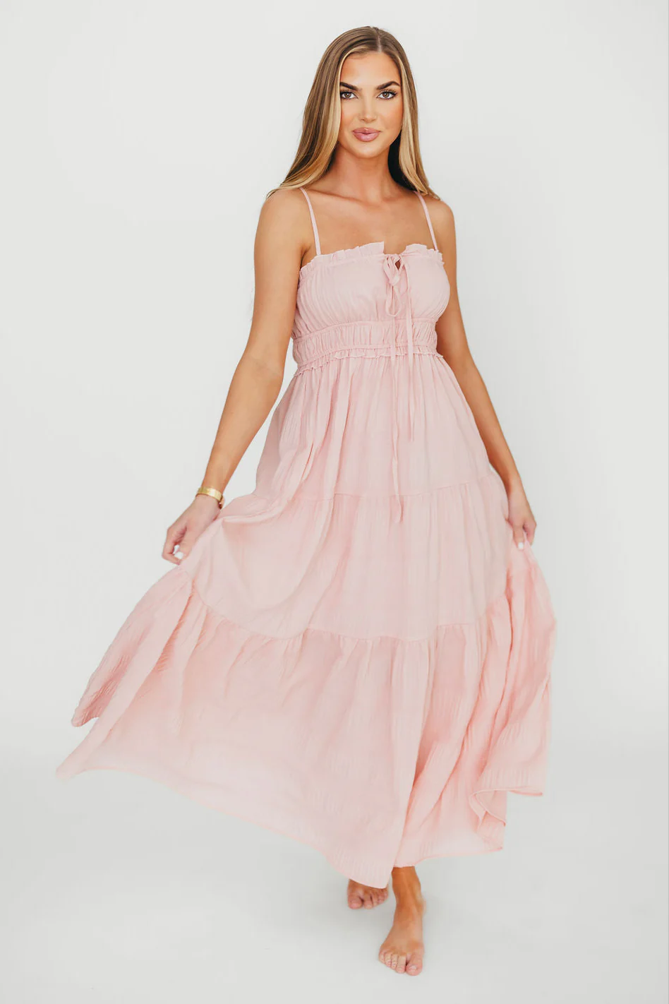Elise Crinkle Maxi Dress in Pink - Fashionser