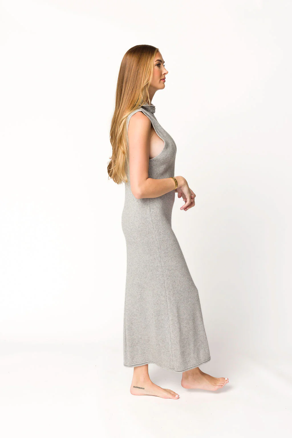 Quinn Turtleneck Maxi Dress in Heather Grey - Fashionser