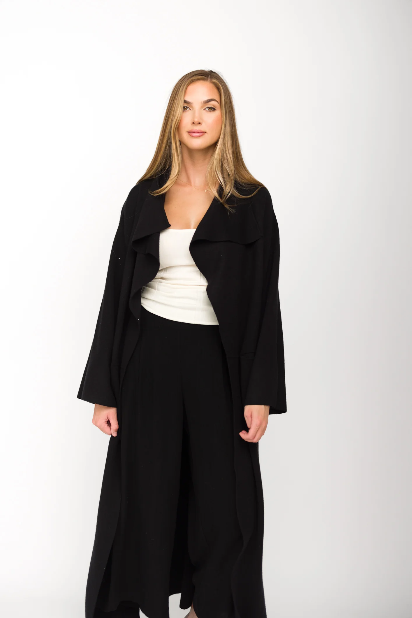 Elsa Sweater Coat in Black - Fashionser
