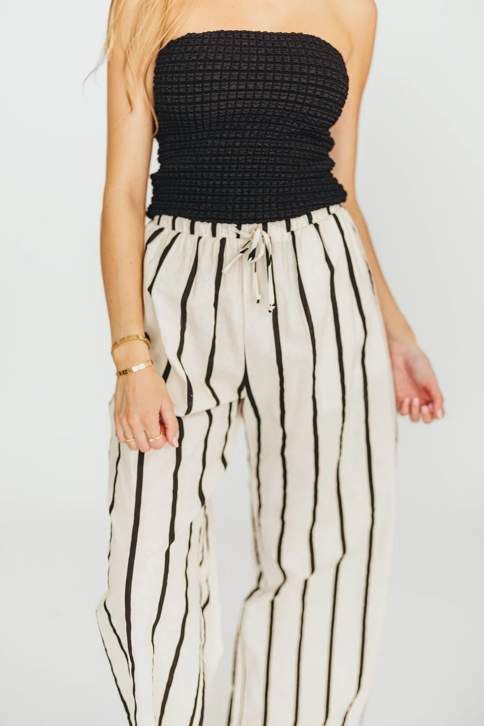 Poppy Textured Tube Top in Black - Fashionser