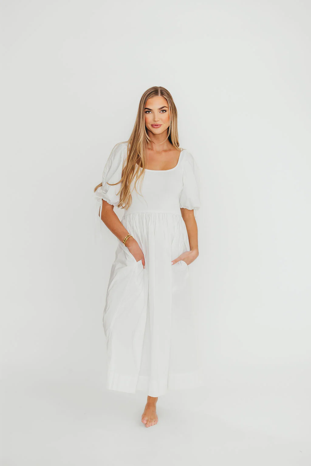 Vega Dress in White - Fashionser