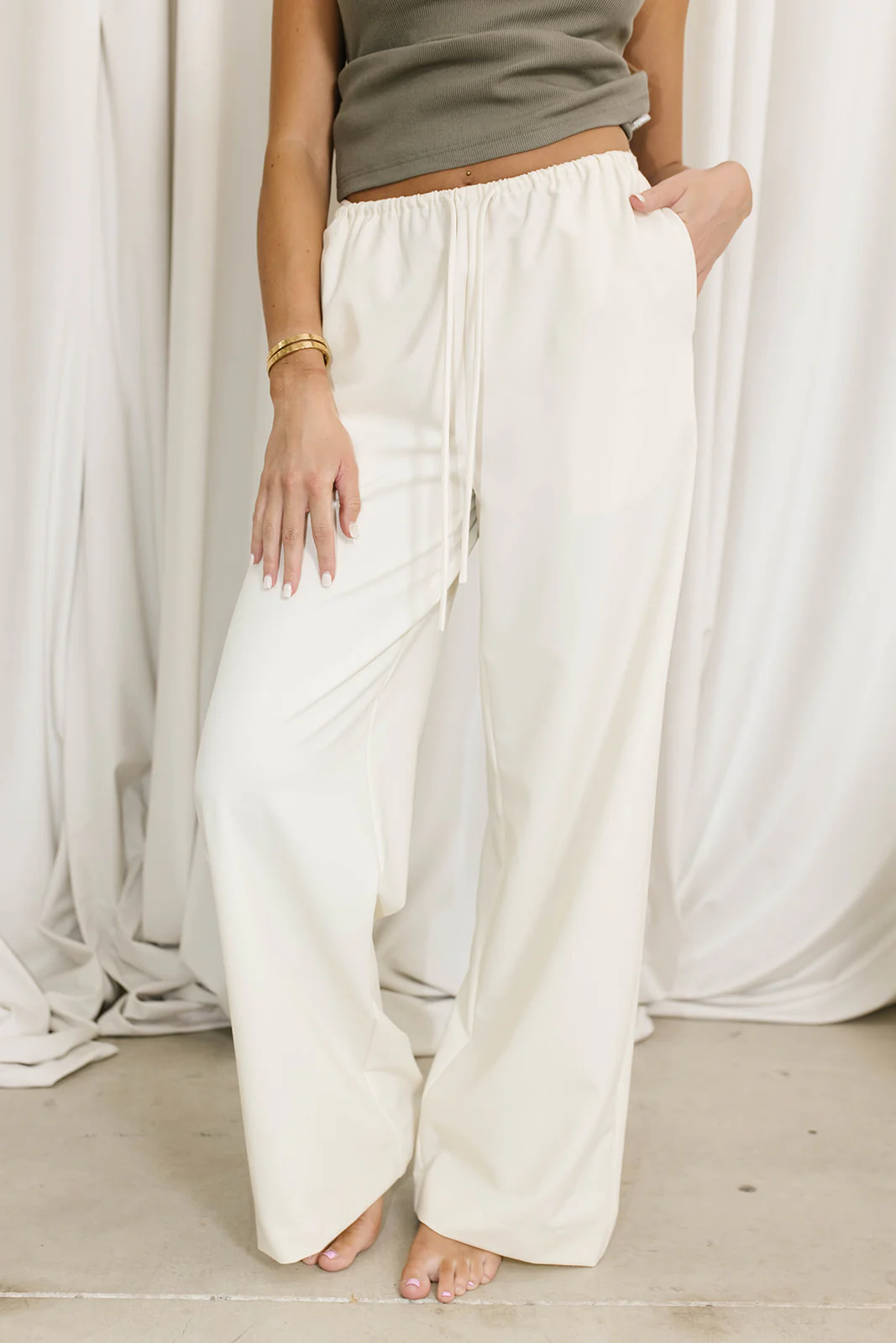 Vera Pants in Cream - Fashionser