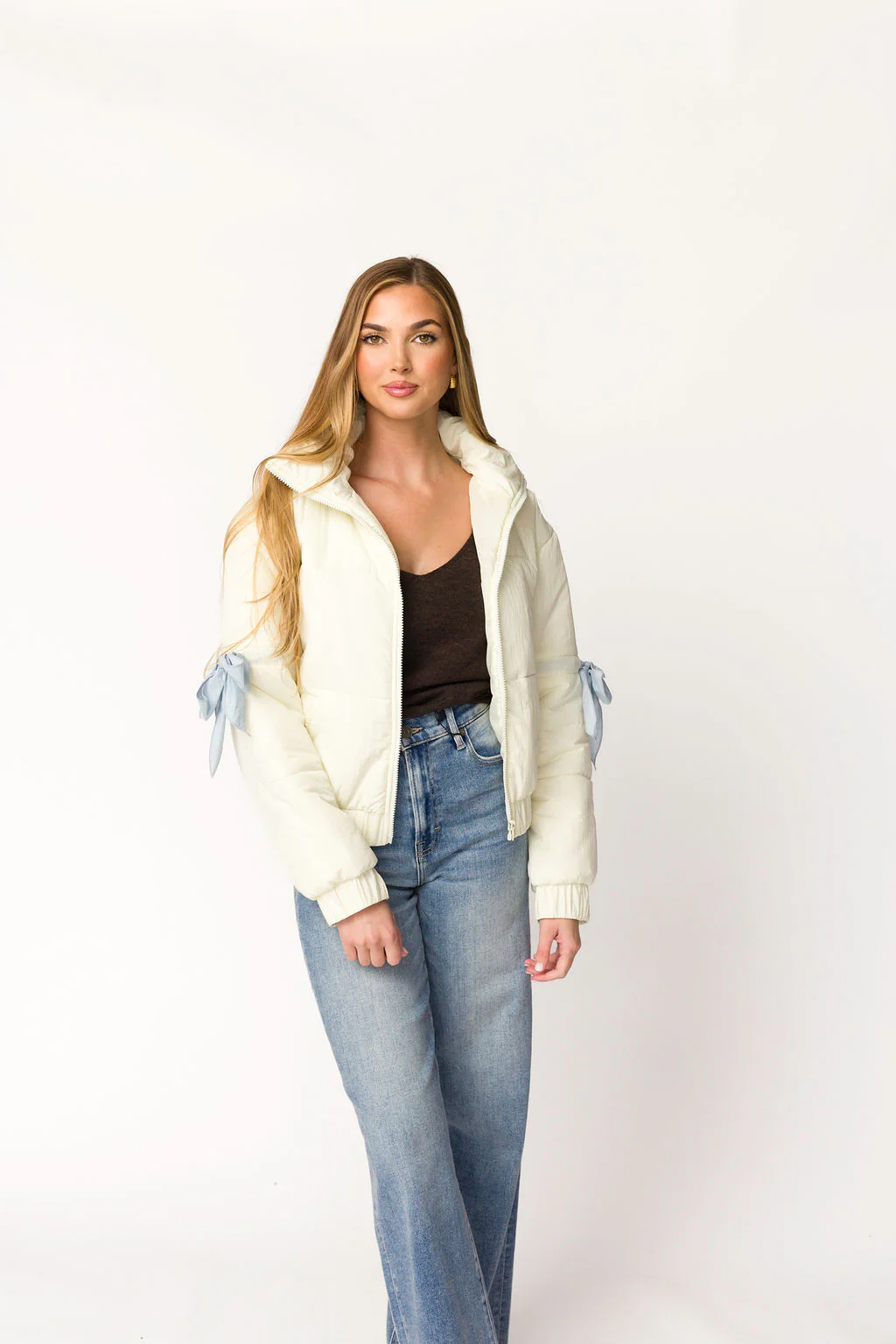 Andy Bow Cropped Puffer Jacket in Bone - Fashionser