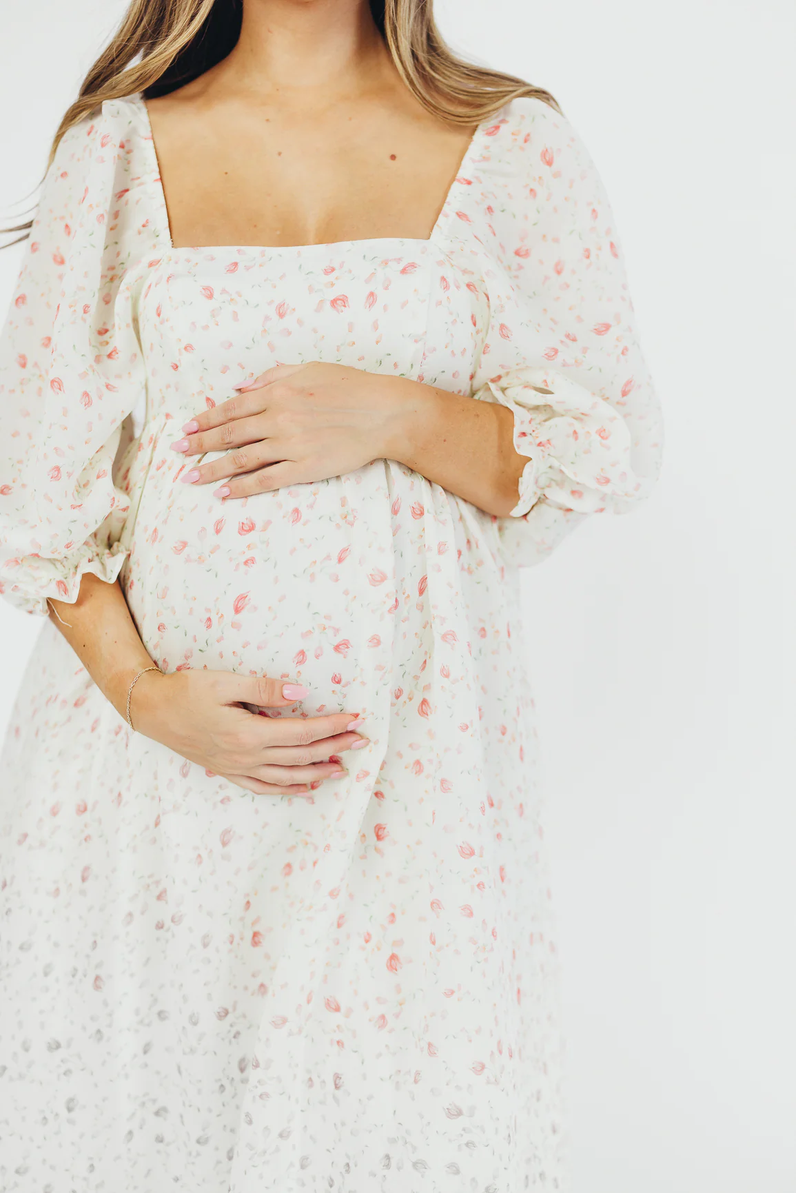 Mona Maxi Dress with Smocking in Ivory Floral - Bump Friendly & Inclusive Sizing (S-2XL) - Fashionser