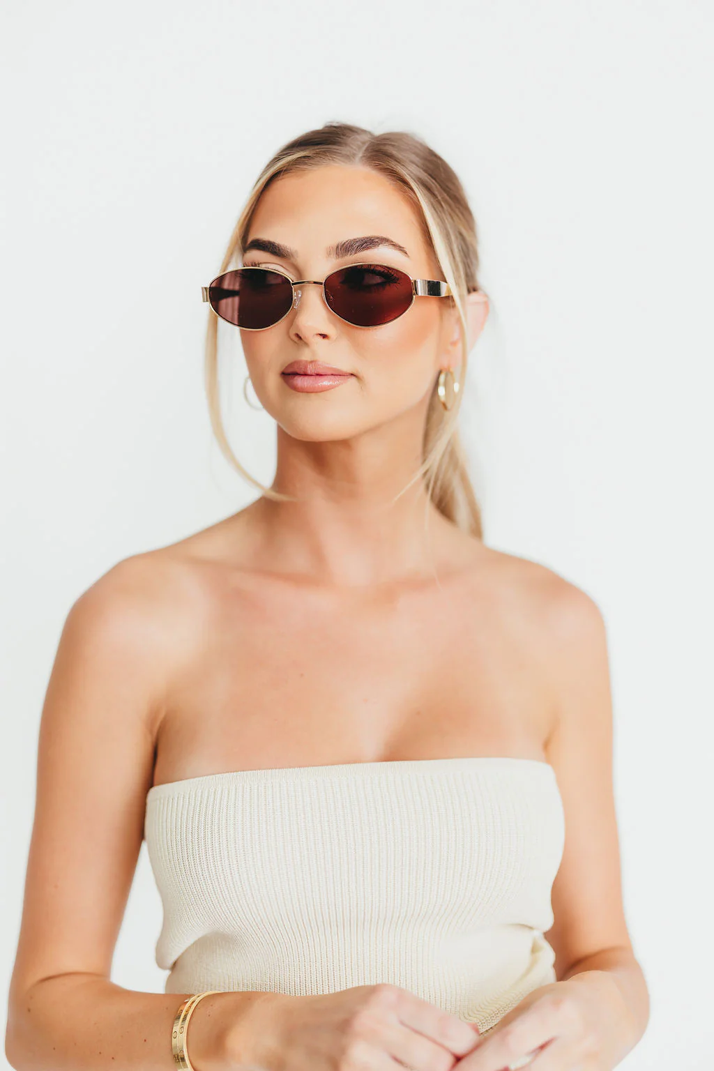 Soho Womens Oval Sunglasses in Gold/Brown - Fashionser