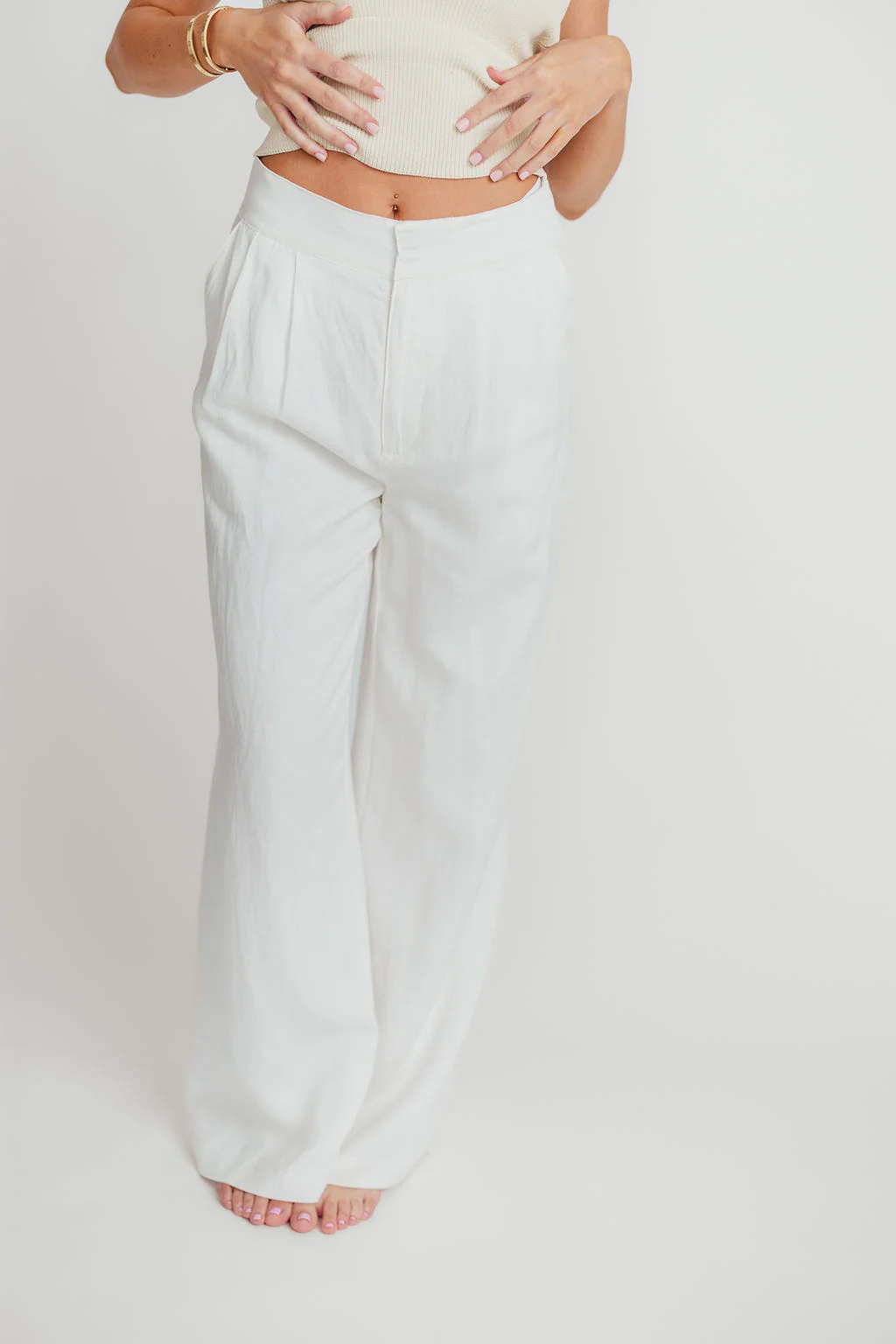 Sylvia Wide Leg Trousers in Off-White - Fashionser