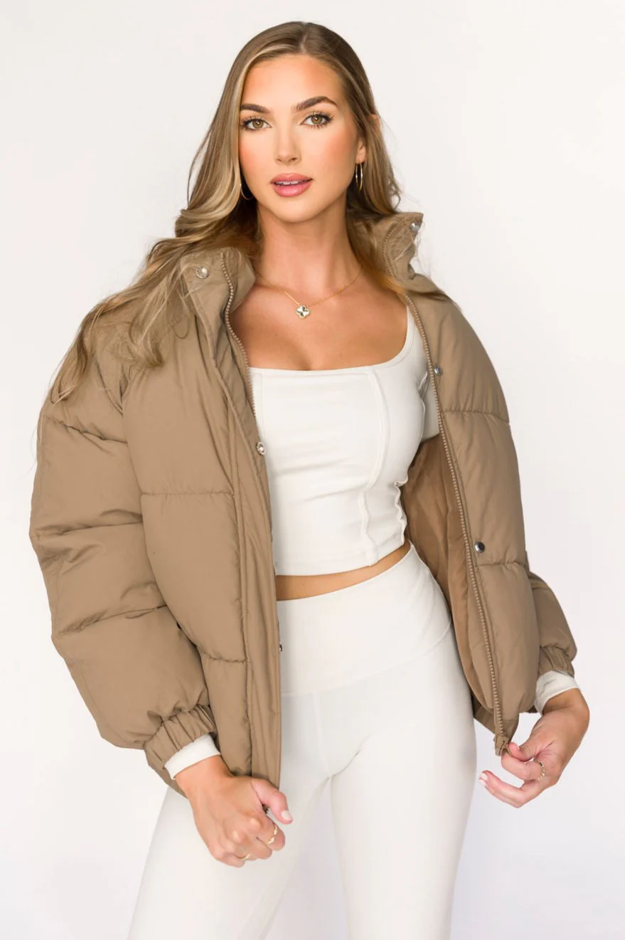 Jasmine Oversized Puffer Jacket in Khaki - Fashionser