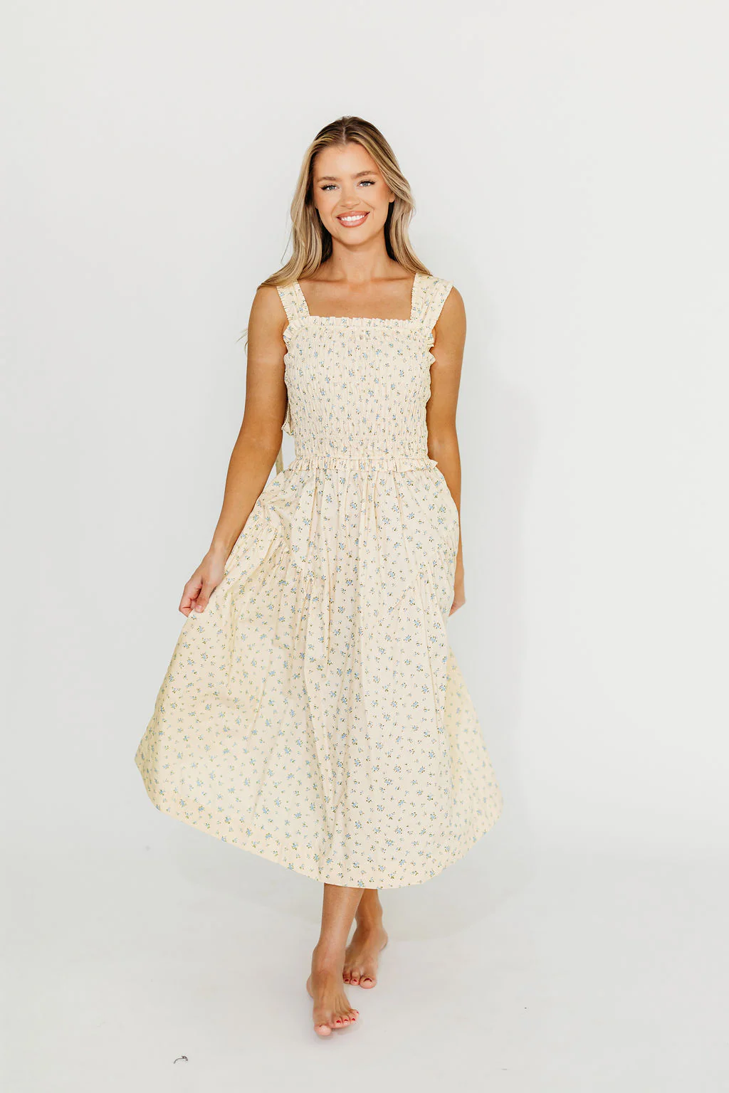 Ava 100% Cotton Smocked Midi Dress In Cream/Blue Floral - Fashionser