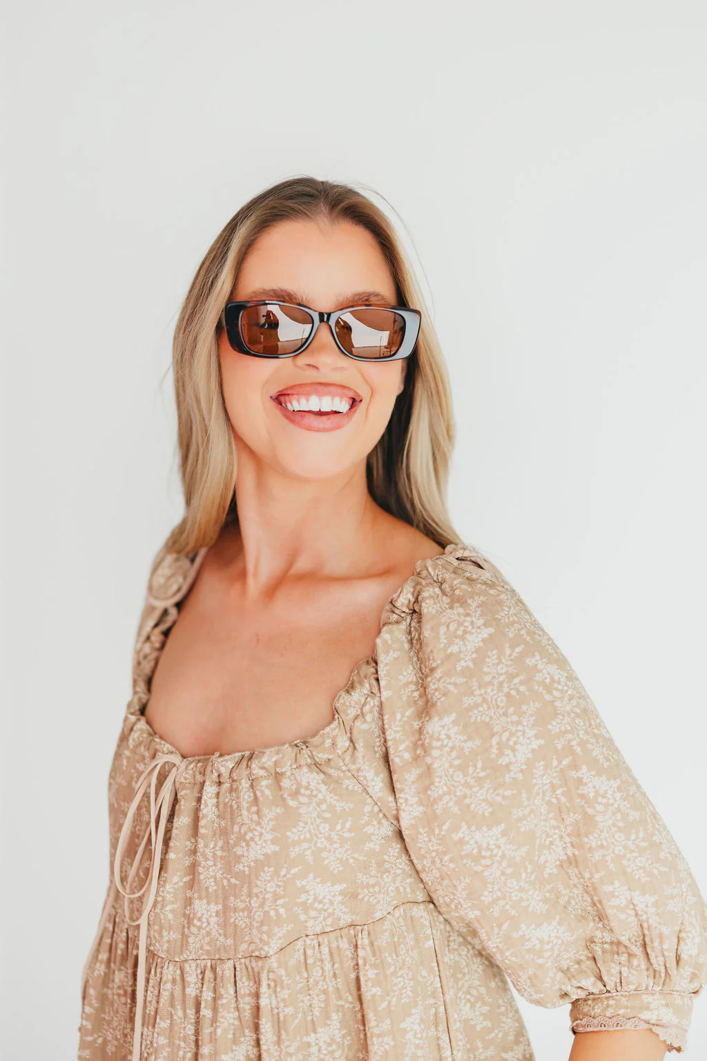 The Hepburn Sunglasses in Havana Tort-Chocolate - Fashionser