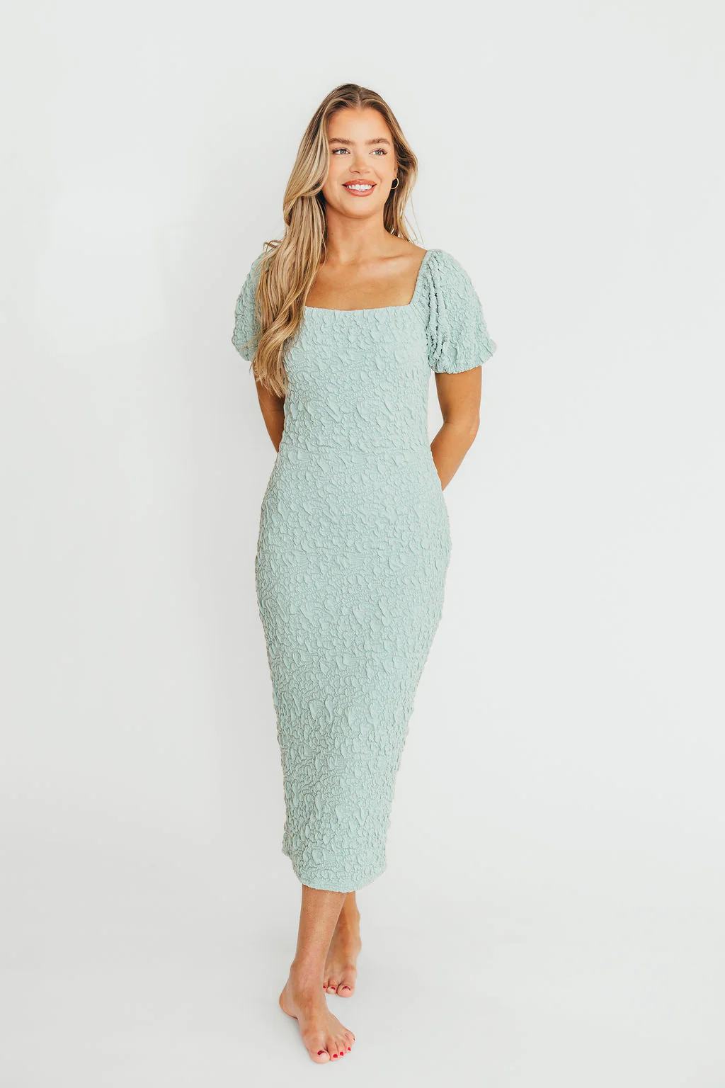 Blakeley Textured Midi Dress in Seafoam- Bump Friendly & Inclusive Sizing (S-3XL) - Fashionser
