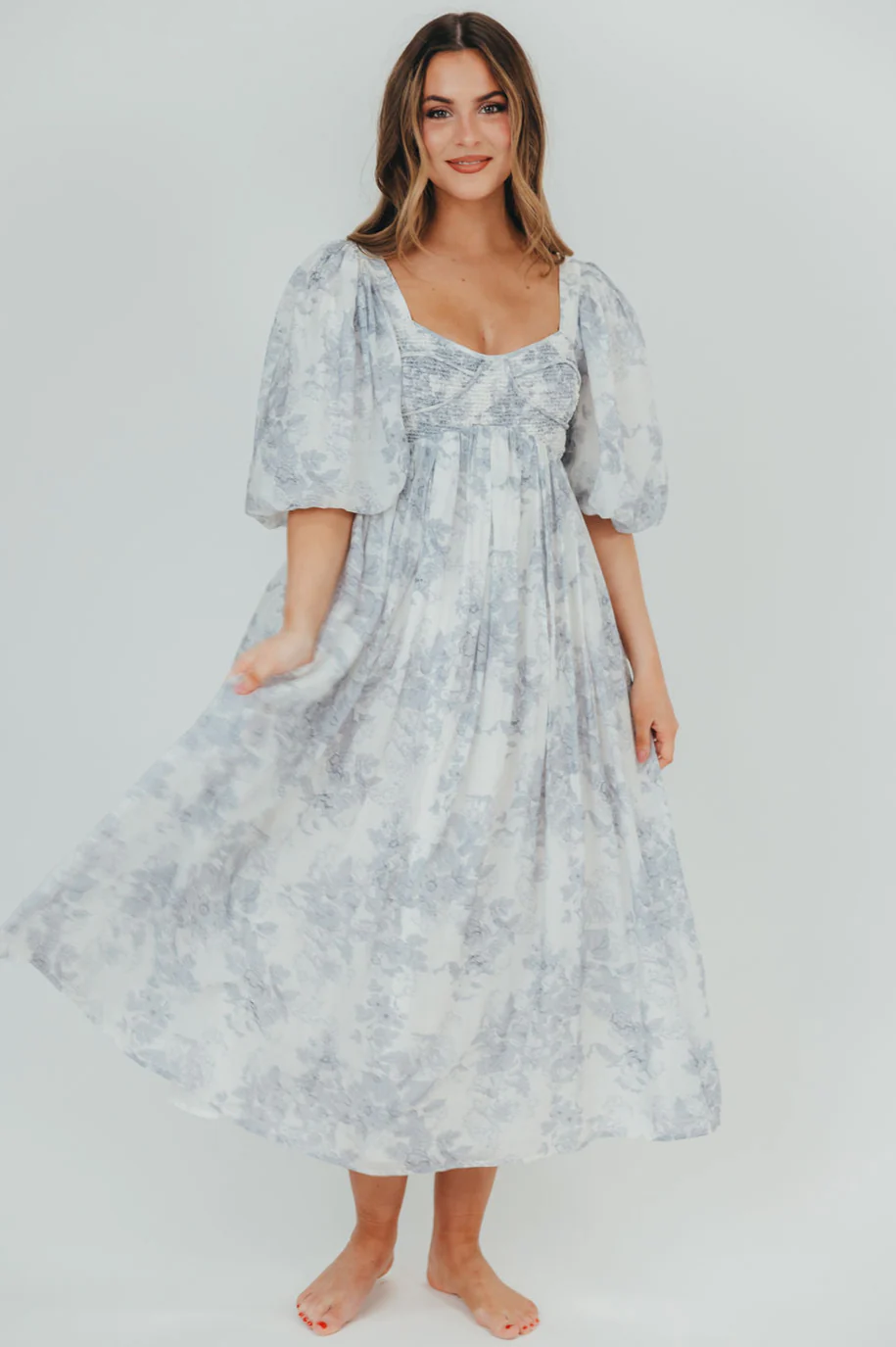 Harlow Maxi Dress in Light Blue Floral - Bump Friendly and Size Inclusive (S-3XL) - Fashionser