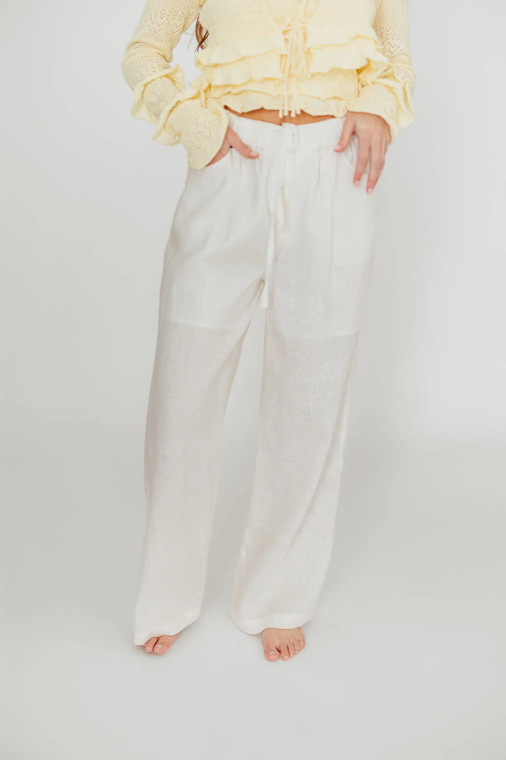 Jeanette 100% Linen Pants in White - Fashionser