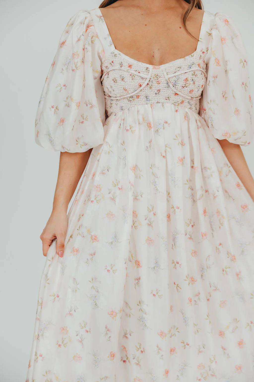 Harlow Maxi Dress in Tiny Pink Floral - Bump Friendly & Inclusive Sizing (S-3XL) - Fashionser