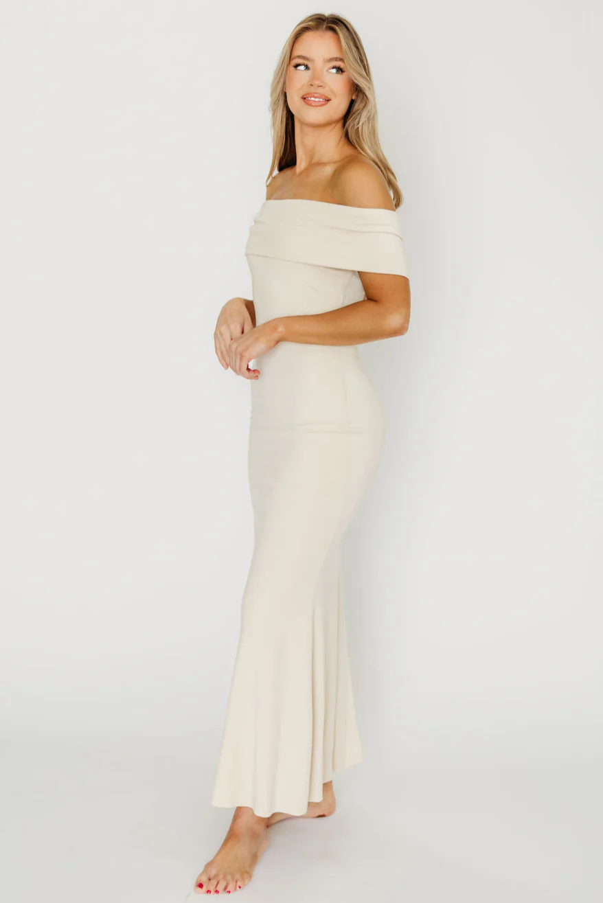 Monroe Maxi Dress in Ivory - Bump Friendly - Fashionser