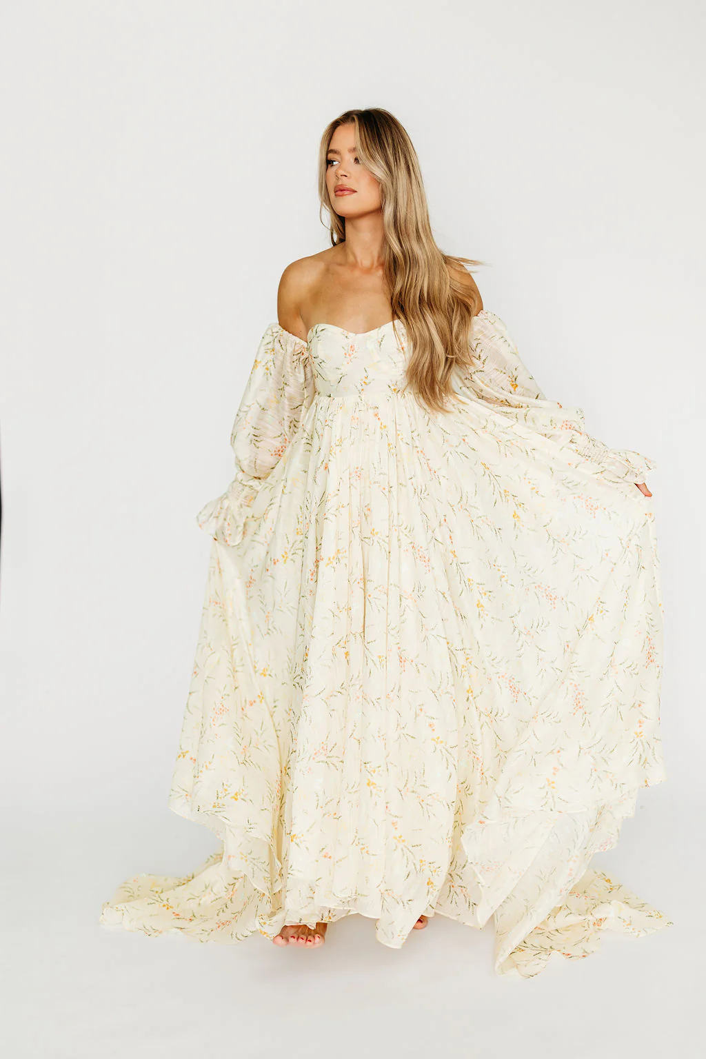 Delilah Dress With Train in Cream Floral  - Bump Friendly (XS-XL) - Fashionser