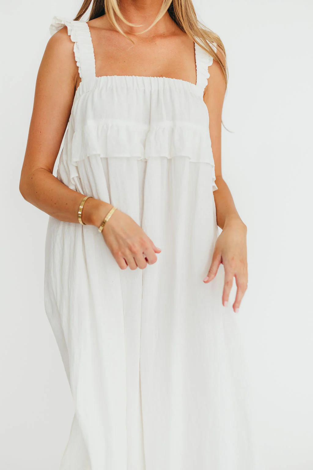 Lelah 100% Linen Maxi Dress in Off-White - Bump Friendly - Fashionser