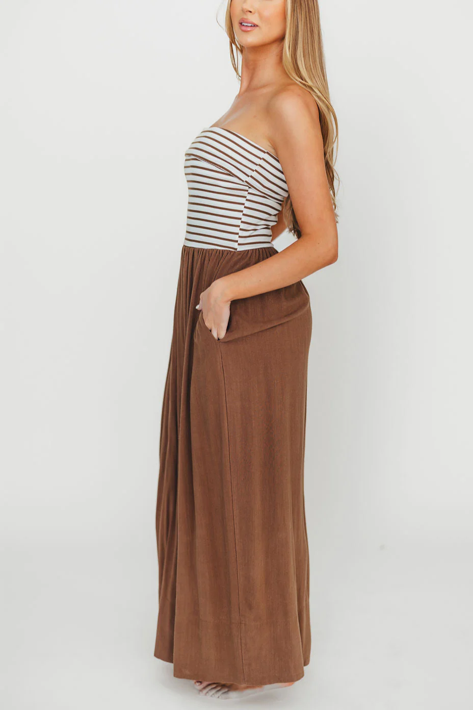 Annie Linen & Knit Maxi Dress in Mocha Stripe - Fashionser