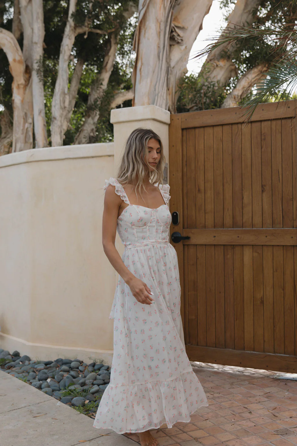 Rosamund Bustier-Style Maxi Dress in Blush Pink Floral - Inclusive Sizing (S-3XL) - Fashionser