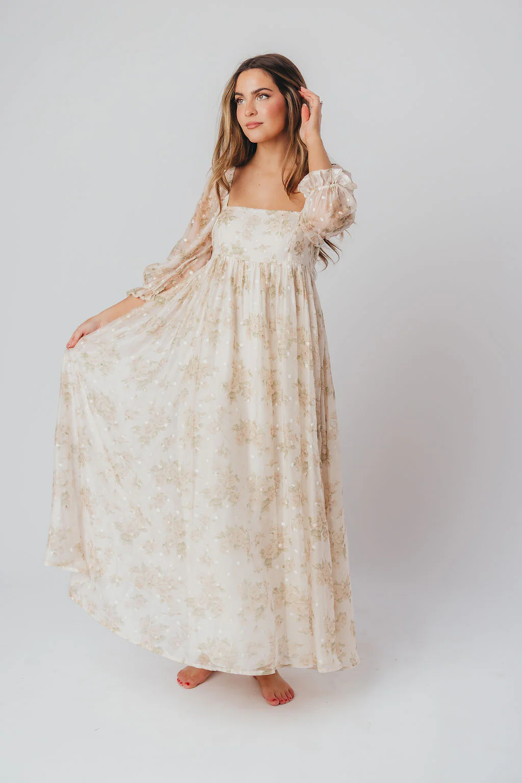 Mona Maxi Dress with Smocking in Cream Floral - Bump Friendly & Inclusive Sizing (S-3XL) - Fashionser