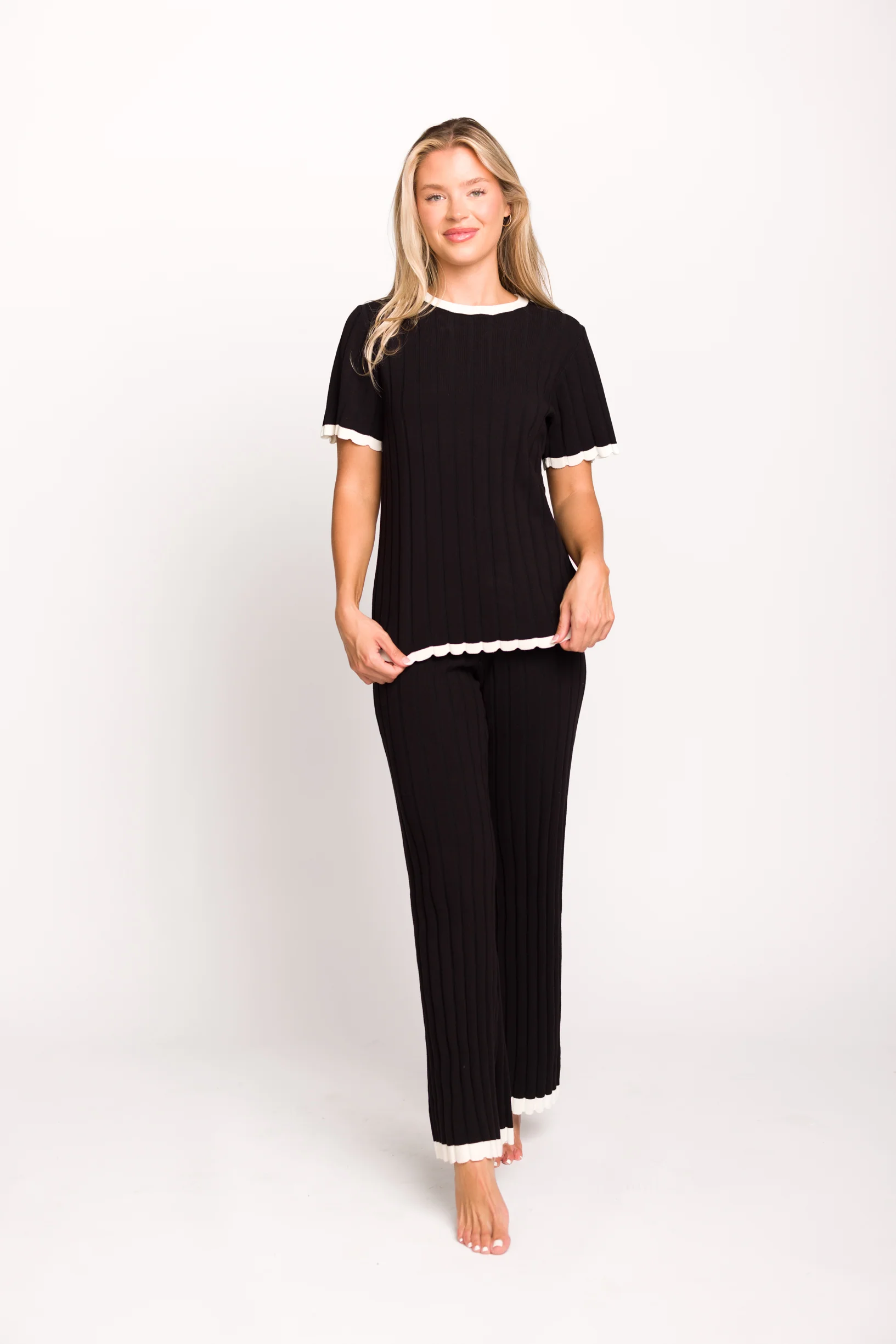 Adele Ribbed Knit Top and Pants Set in Black - Fashionser