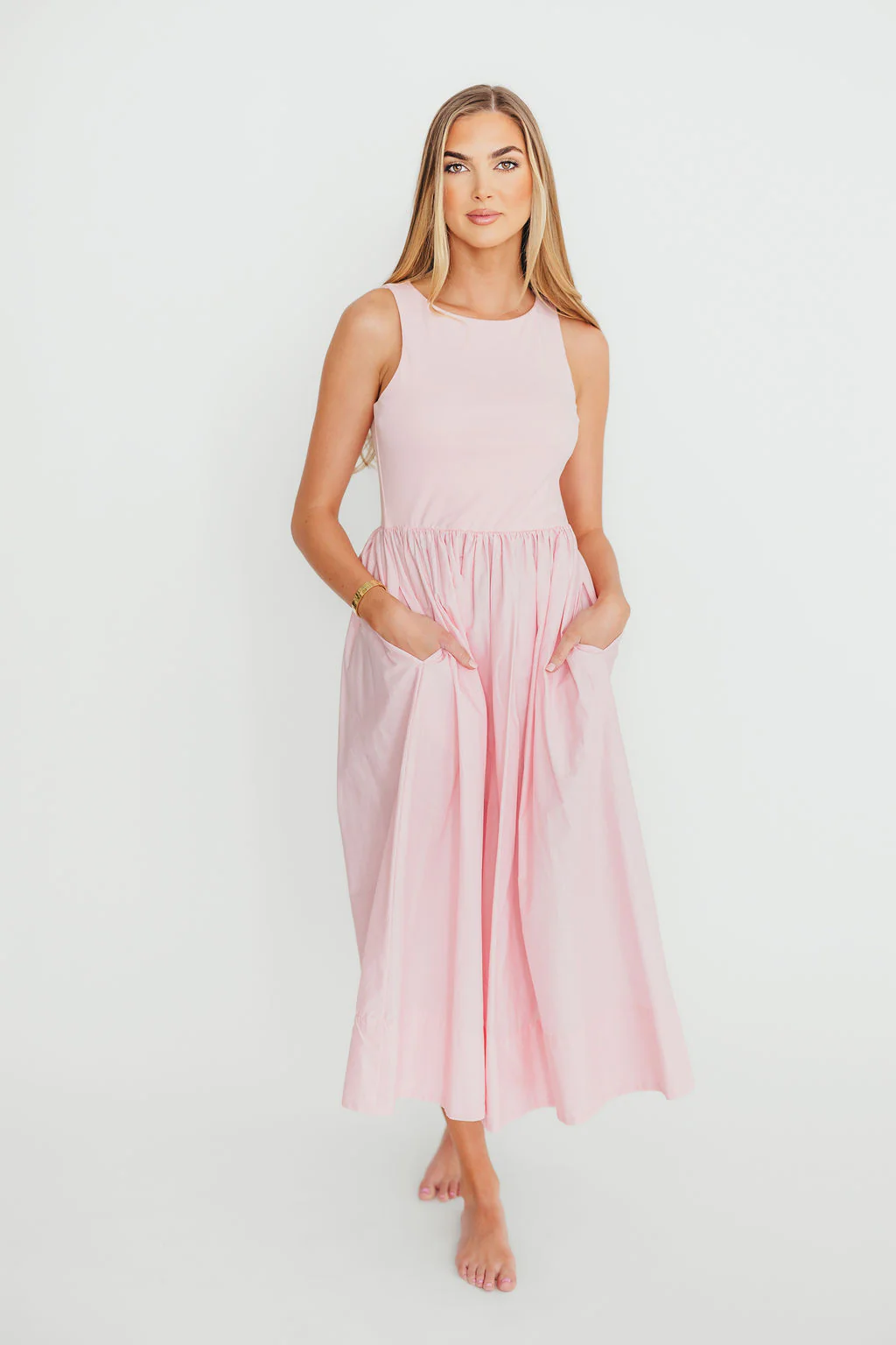 Lynn Midi Dress in Pink - Fashionser