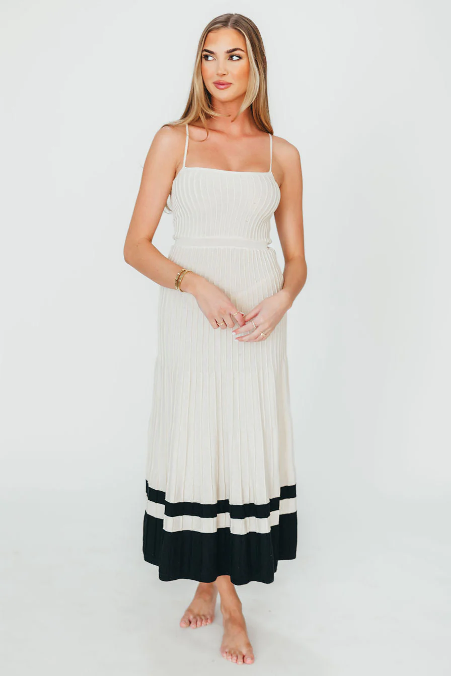 Kenzie Ribbed Dress in Ecru/Black - Fashionser