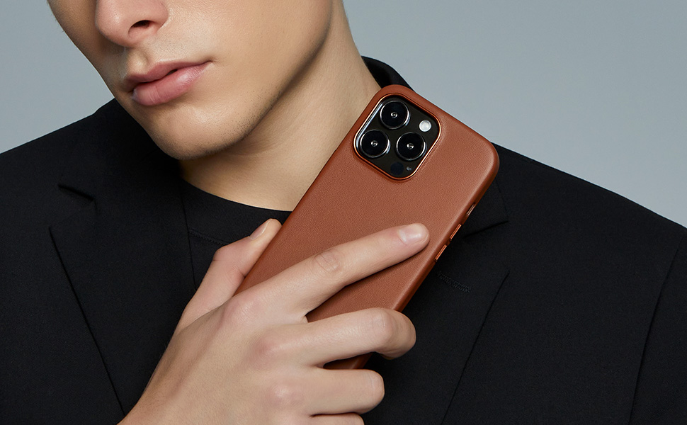 14 Pro custodia in pelle