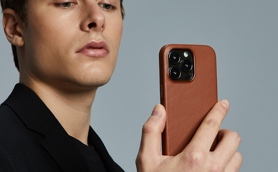 14 Pro pelle marrone