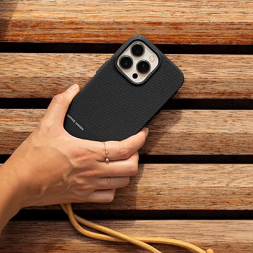 Native Union (Re Classic Case 3.0 – Compatibile con MagSafe e magneti integrati – Materiali Resistenti e Riciclati – Ultra Resistente con Protezione Anticaduta da 1,8 m per iPhone 16 Pro Max(Kraft) - Fashionser