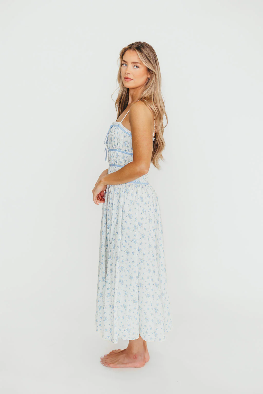 Vanessa Midi Dress in Blue - Fashionser