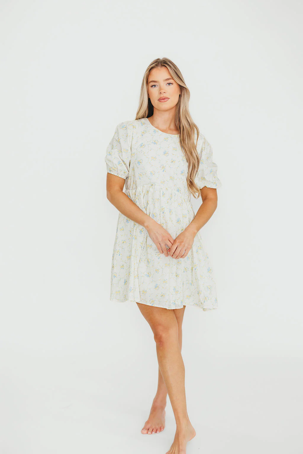 Tess Floral Mini Dress in Lemon - Fashionser